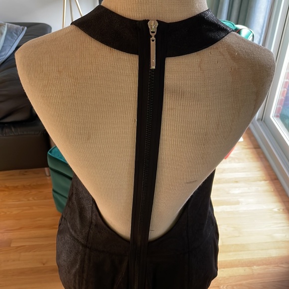 LIU JO Beautiful Backless LBD - Picture 9 of 10